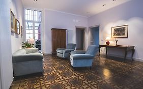 3 Rooms Guest House